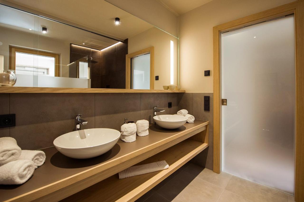 カルダーロ Haus Gregoriアパートホテル エクステリア 写真